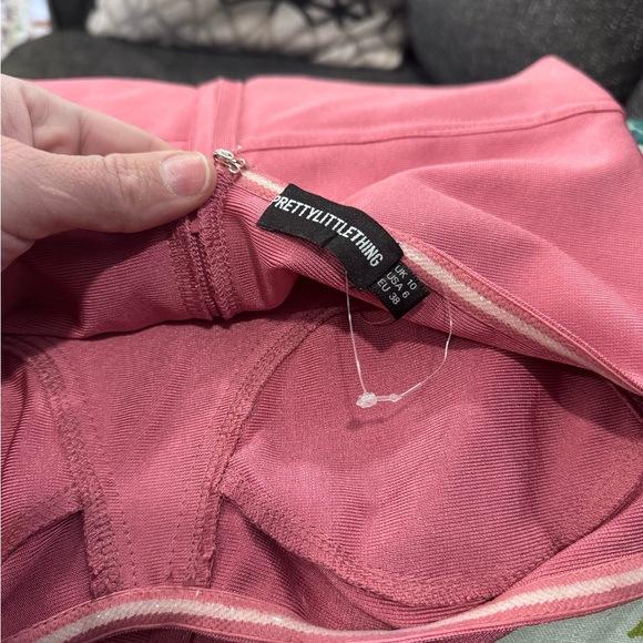 ROSE FRILL HEM BANDAGE MIDI DRESS - Picture 4 of 4